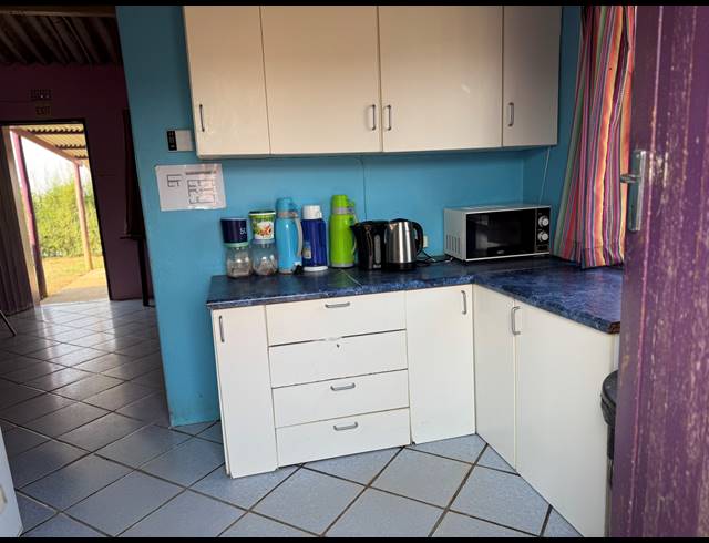 2 BEDROOM FREEHOLD FOR SALE IN MPOPHOMENI